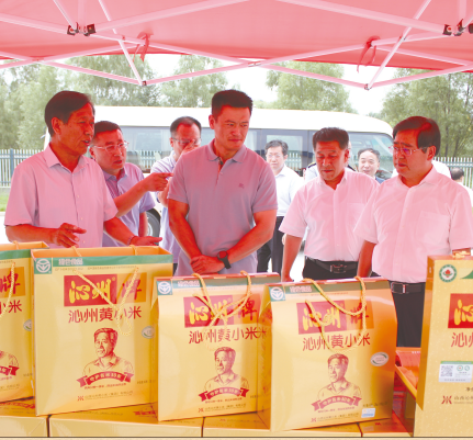 省食藥局局長馮征在集團調研